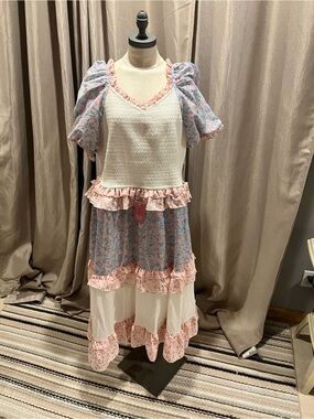 Ivy City Co Pink Floral & Cream Tiered Maxi Dress